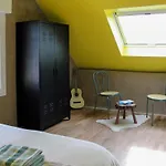 Spacious And Peaceful House Les Hauts Pres Villa Landricourt