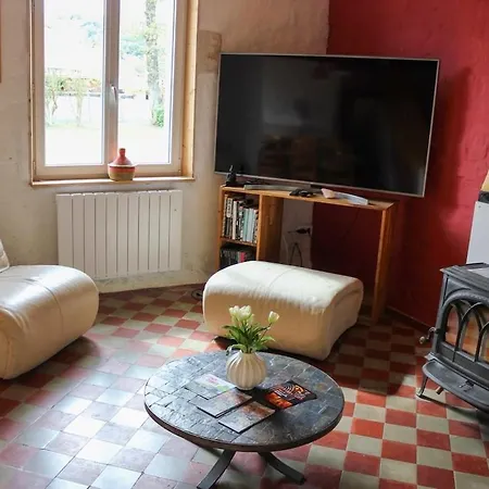 Villa Spacious And Peaceful House Les Hauts Pres